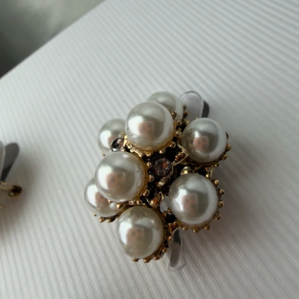 New Vintage classic 3x set Gold and Silver Brooch Set